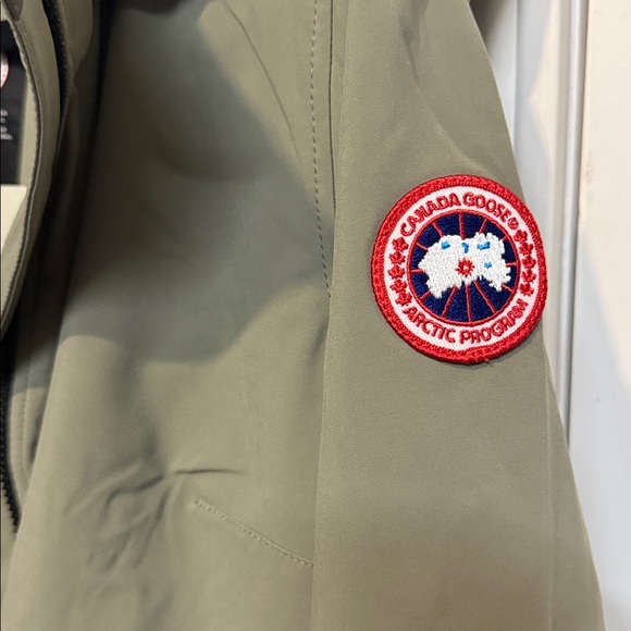 Canada Goose ‘Avery’ Jacket - Picture 3 of 7
